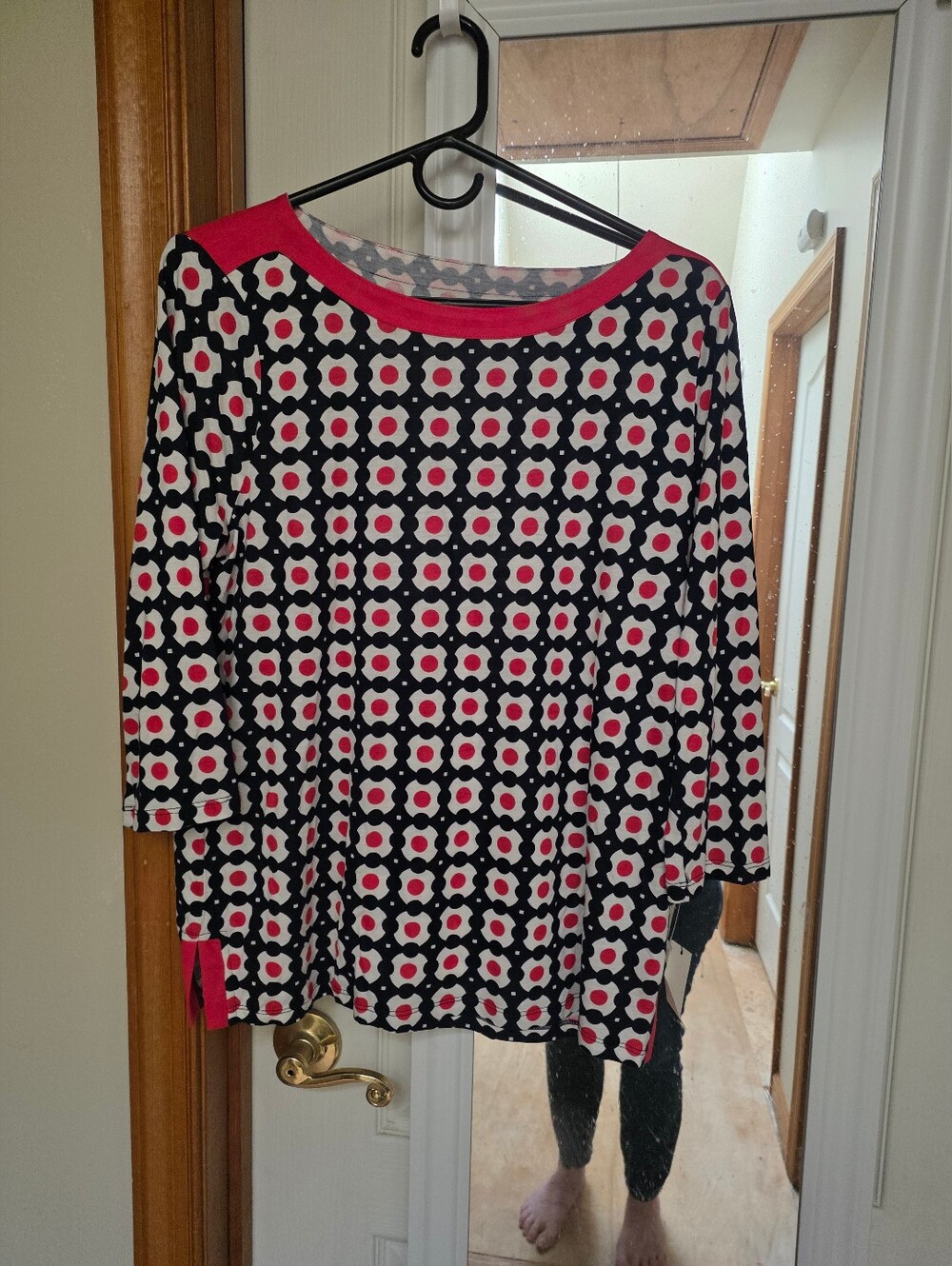 Talbots Black, White & Pink Geometric Floral Long Sleeve Tee